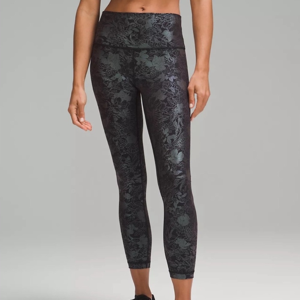 Lululemon Wunder Train High-Rise Tight 25” | Black Iridescent Foil | 6 | NWOT